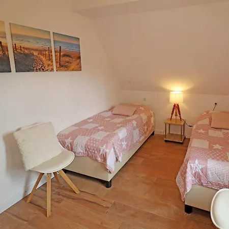 Peaceful In Ostseebad With Terrace דירה