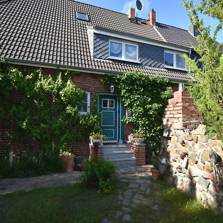 Apartment Peaceful In Ostseebad With Terrace