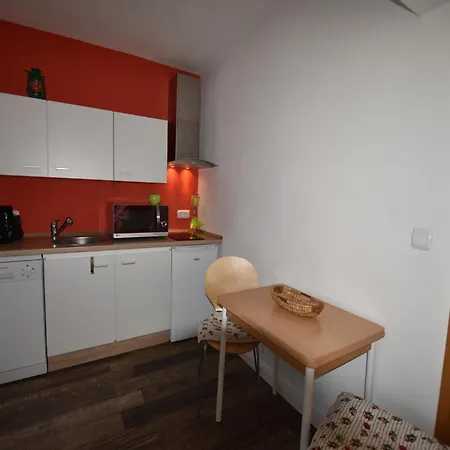 Peaceful In Ostseebad With Terrace בולטנהאגן