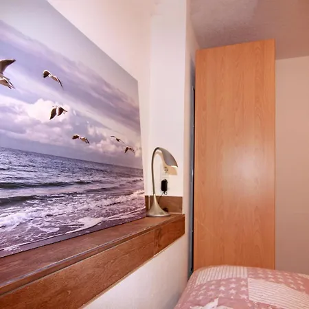 Peaceful In Ostseebad With Terrace דירה