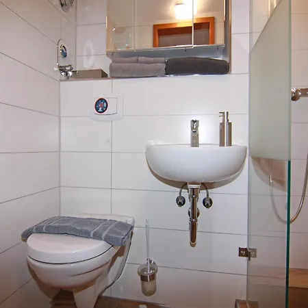 Peaceful In Ostseebad With Terrace * בולטנהאגן