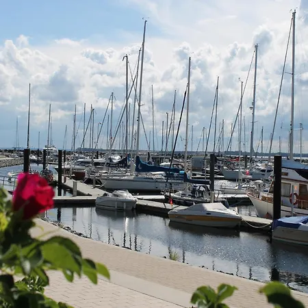 Peaceful In Ostseebad With Terrace *