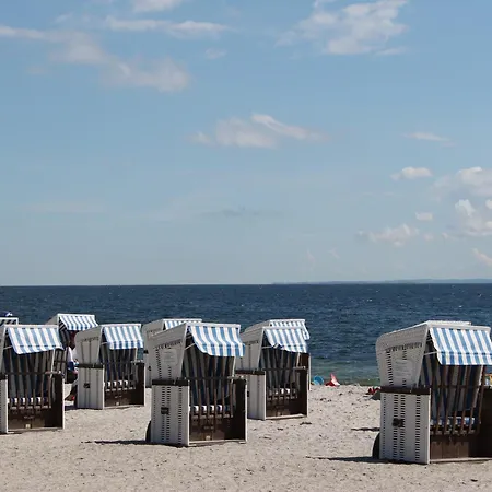 アパート Peaceful In Ostseebad With Terrace *