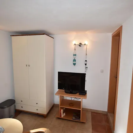 Apartment Peaceful In Ostseebad With Terrace