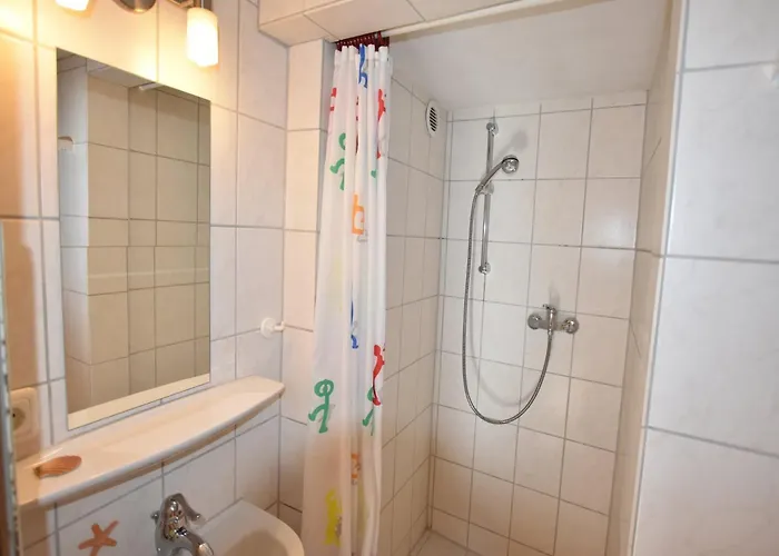 Peaceful In Ostseebad With Terrace * Boltenhagen