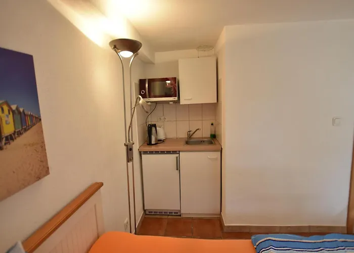 Peaceful In Ostseebad With Terrace *